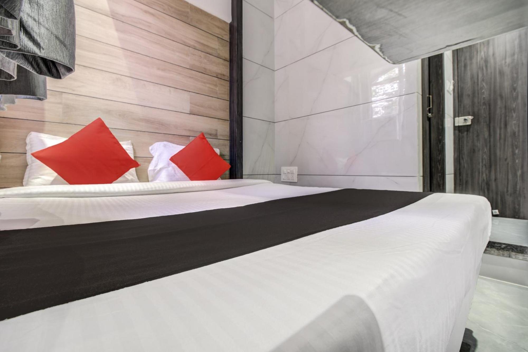 Hotel Spring Residency Bombay Exterior foto